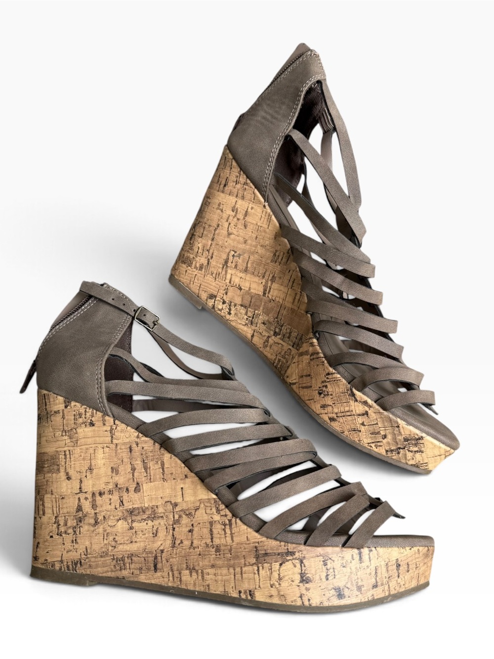 Maurices Strappy Grey Cork Wedge Gladiator Sandals Size 10